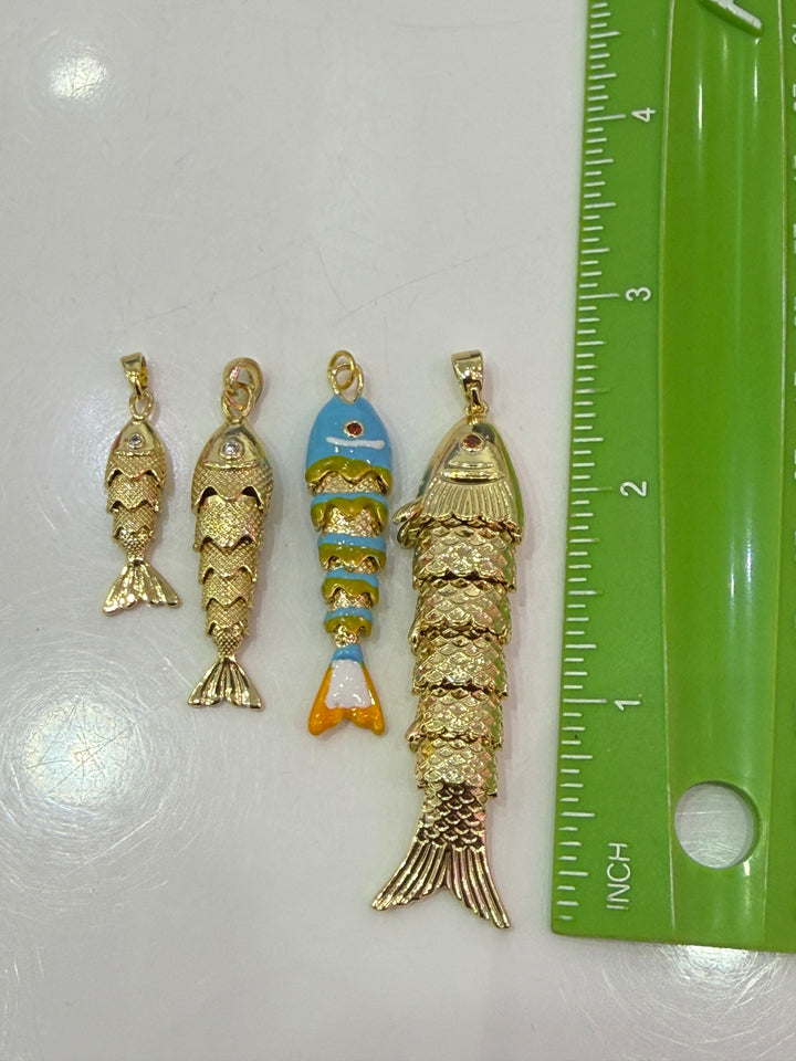 DOUBLE FISH LINK NECKLACE