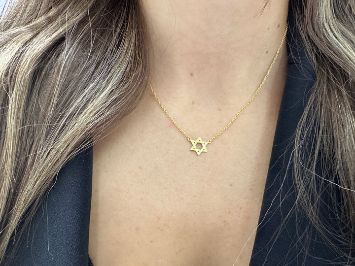PLAIN STAR OF DAVID NECKLACE