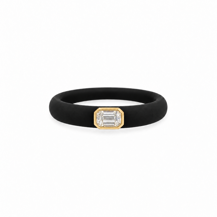 RUBBER BEZEL CZ RING