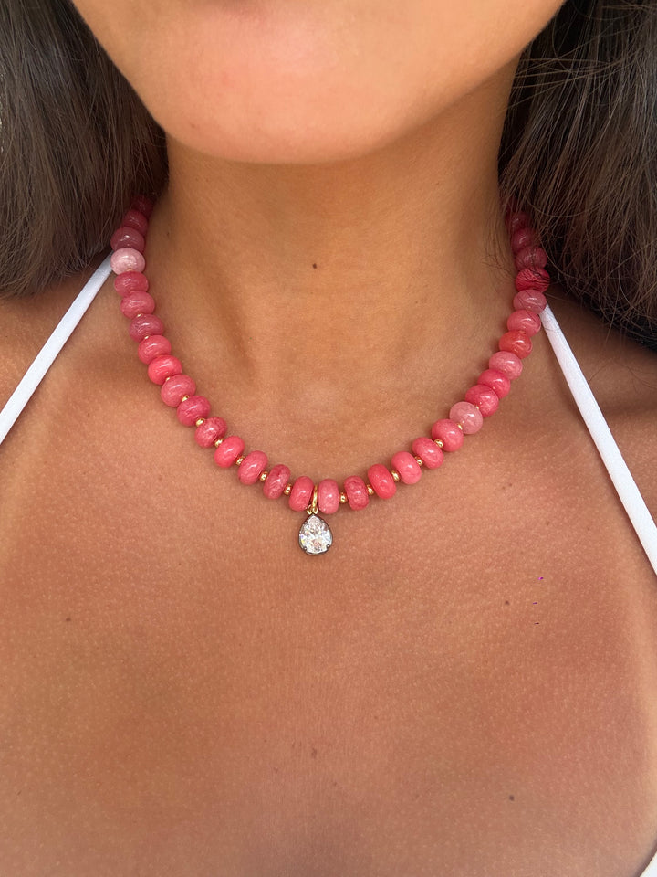 CHUNKY BEAD &amp; GOLD ACCENT SOLITAIRE NECKLACE