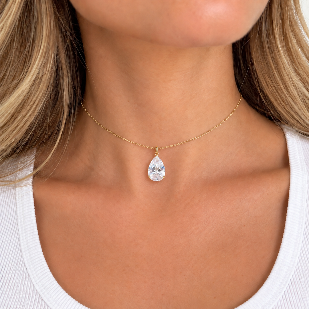 PEAR SOLITAIRE NECKLACE