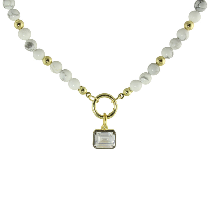 WHITE NECKLACE WITH EMERALD CUT CENTER