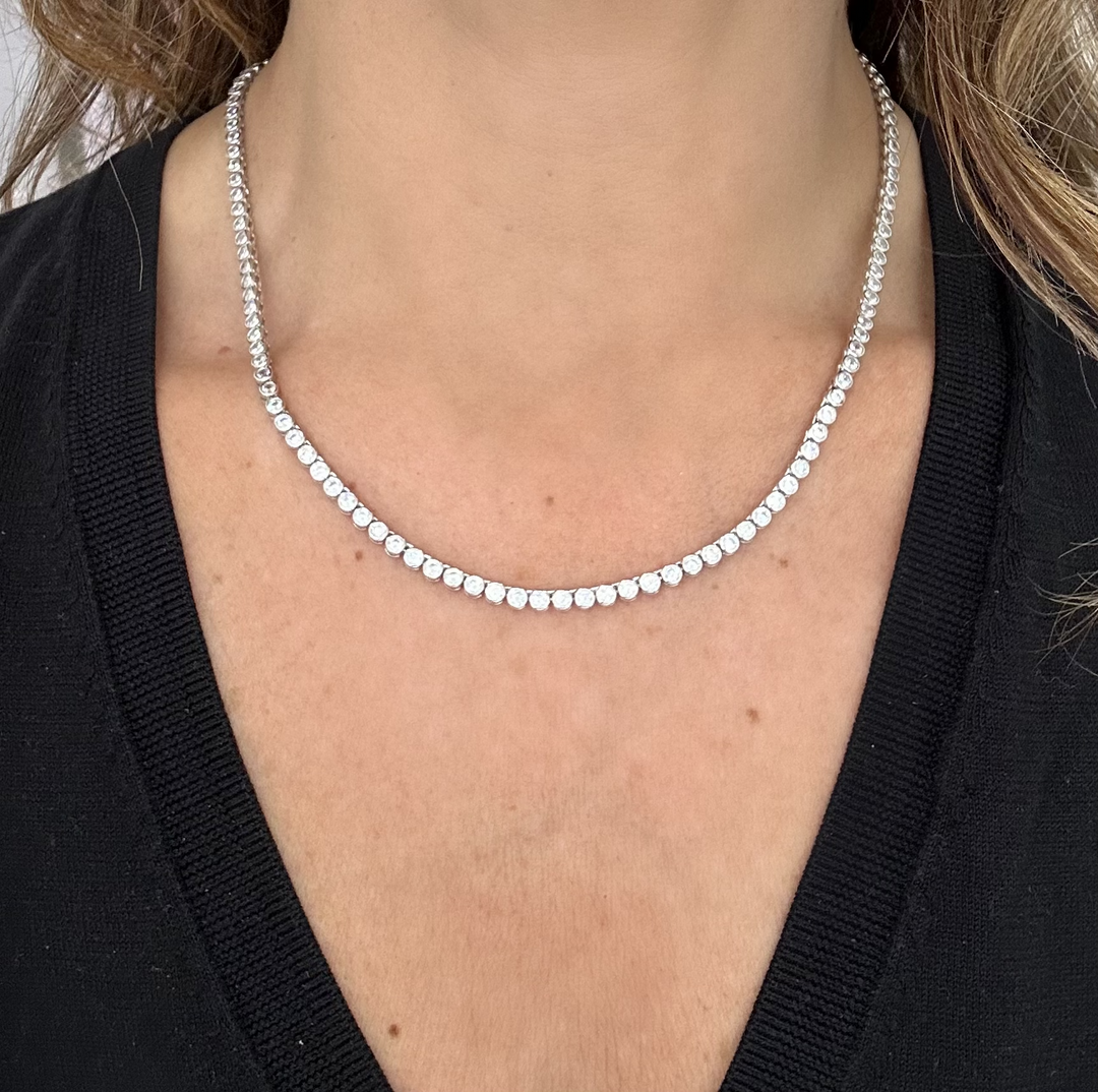 THE CLASSIC TENNIS NECKLACE