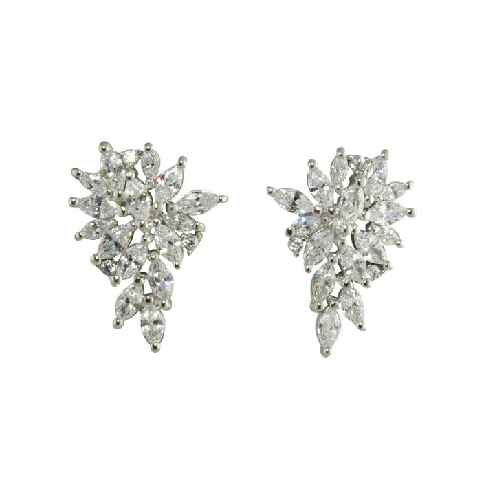 CLUSTER STUD EARRINGS