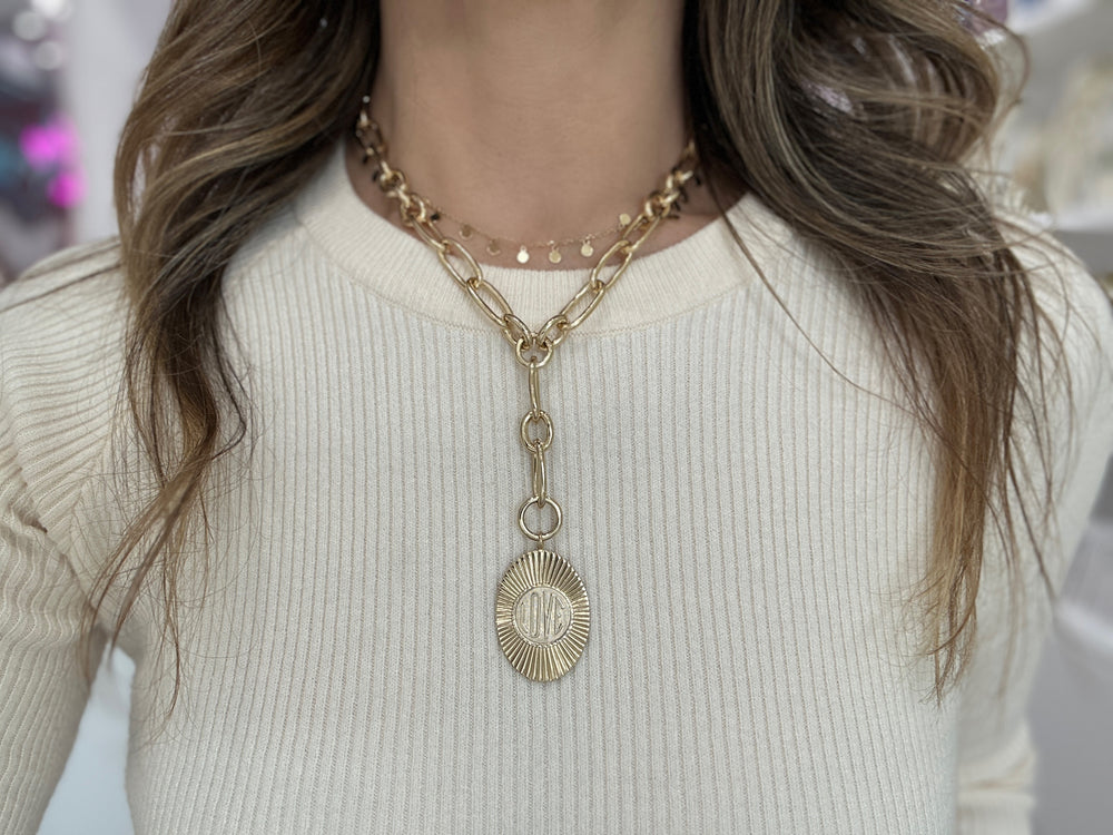 chunky link lariat 
