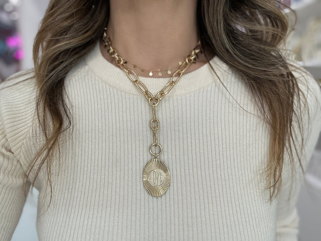 chunky link lariat 