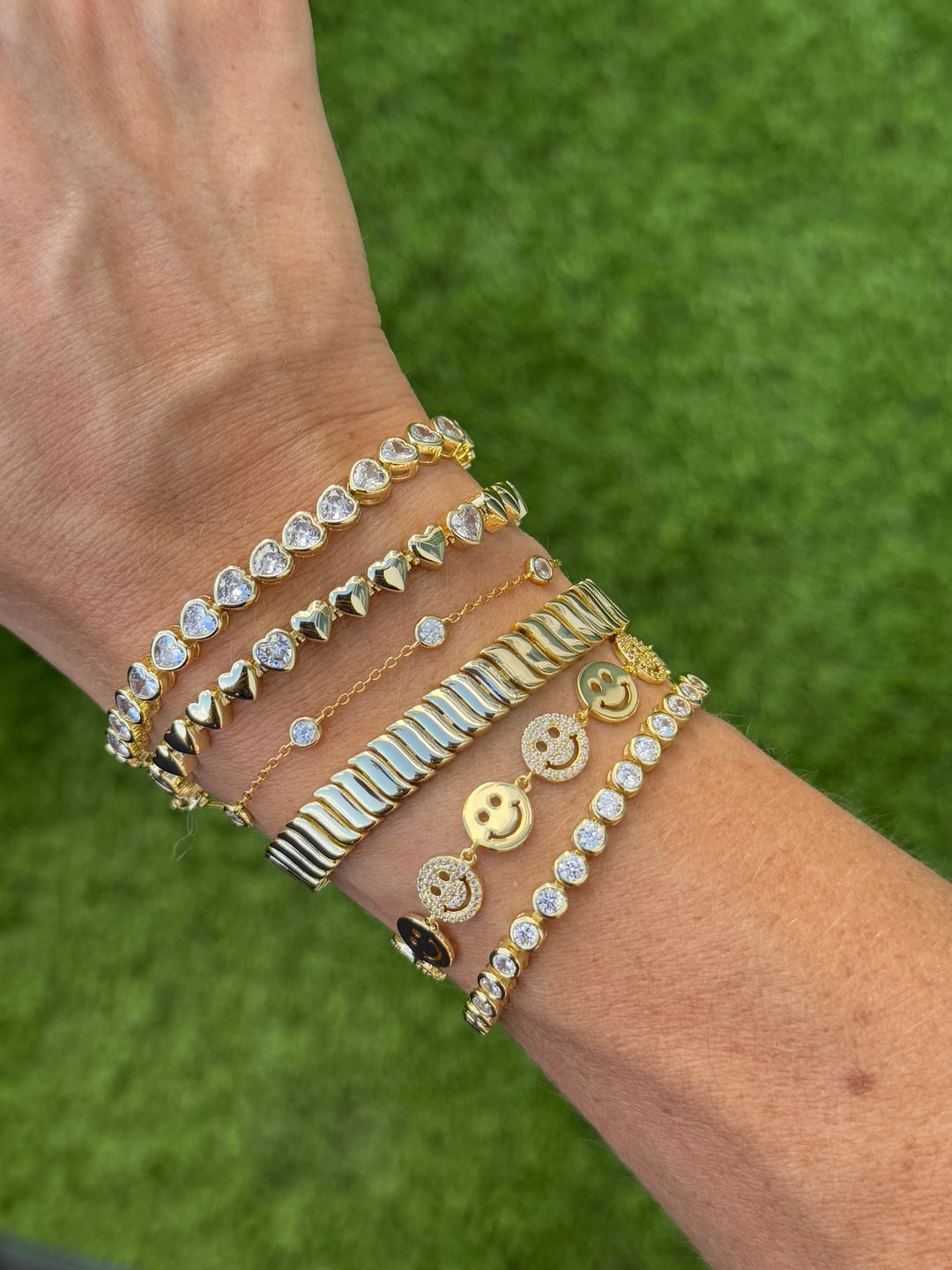MINI SMILEY FACE BRACELET