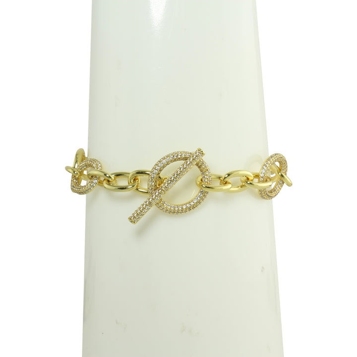 Gold round link toggle bracelet
