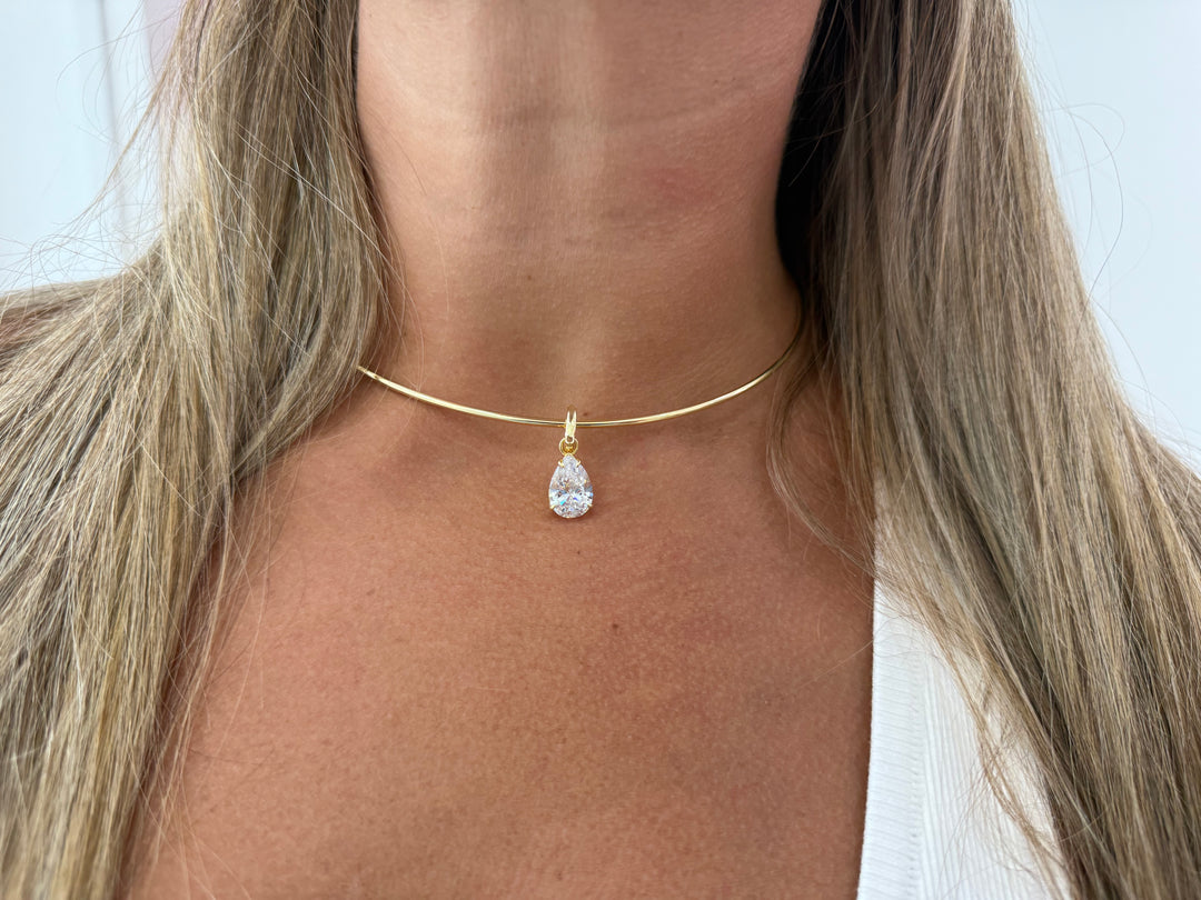 HARD WIRE PENDANT NECKLACE