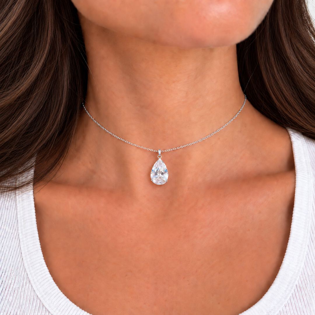 PEAR SOLITAIRE NECKLACE