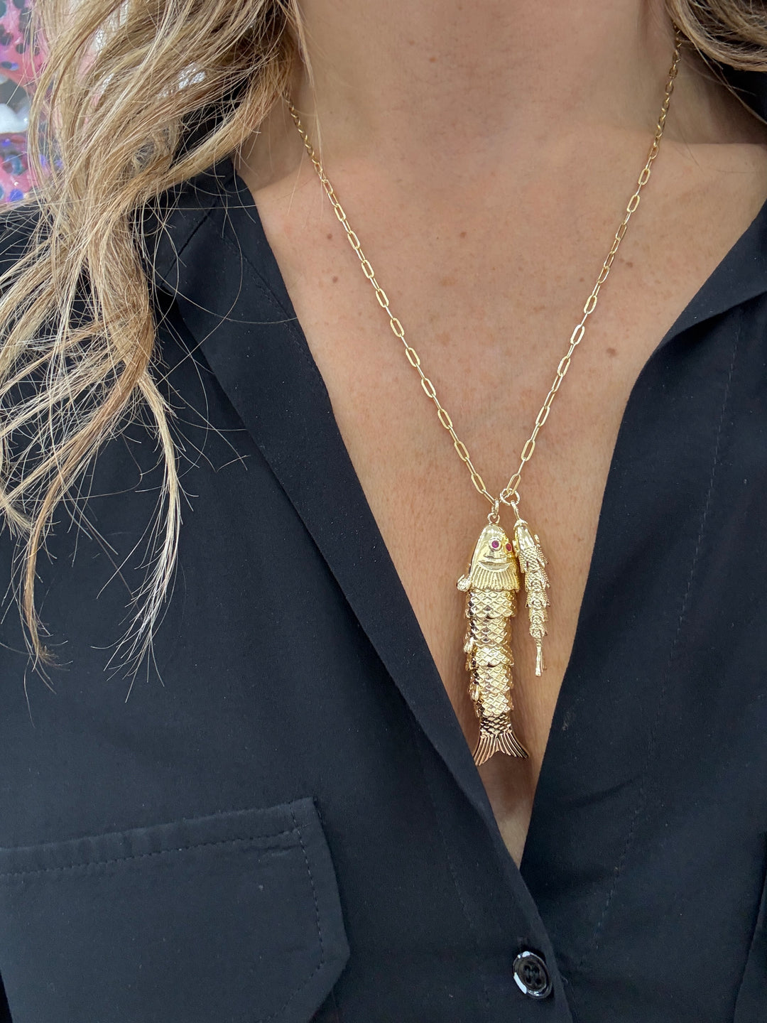 DOUBLE FISH LINK NECKLACE