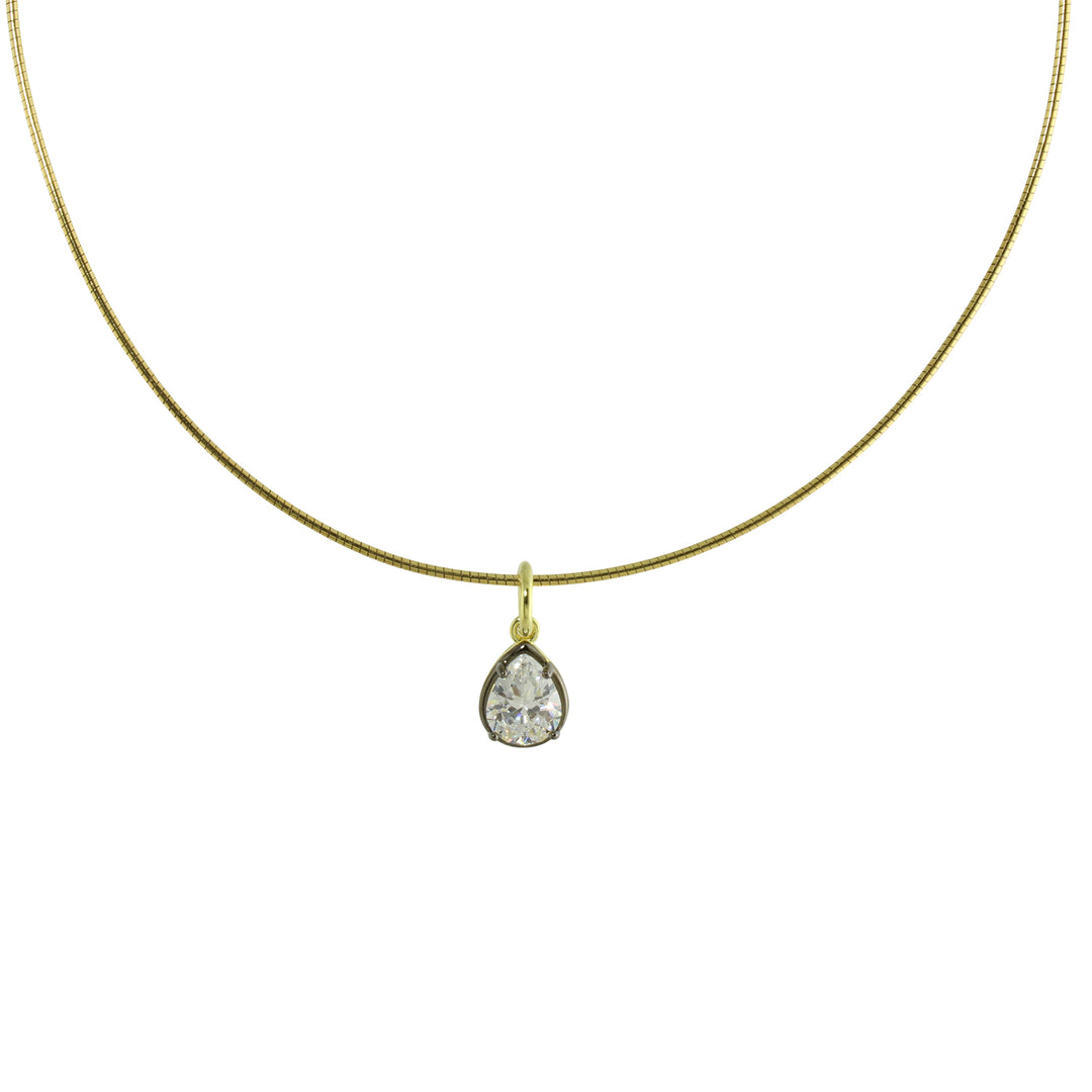 SOFT WIRE SOLITAIRE NECKLACE WITH BLACK BEZEL