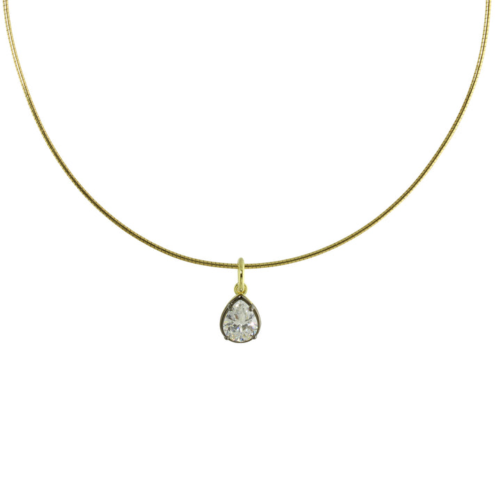SOFT WIRE SOLITAIRE NECKLACE WITH BLACK BEZEL