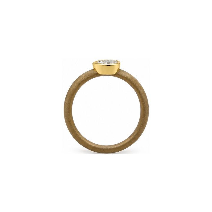 RUBBER BEZEL CZ RING