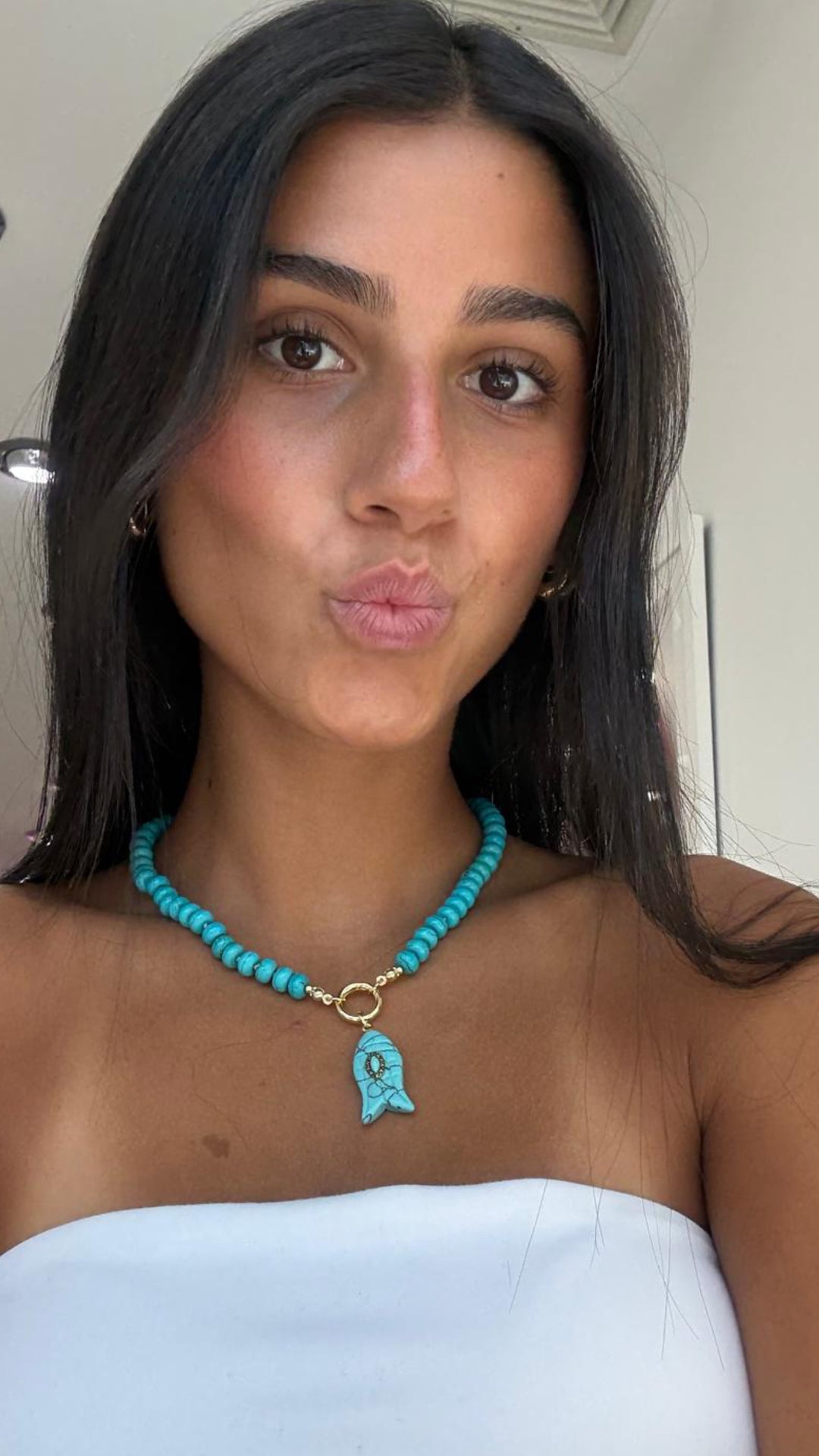 color fish necklace