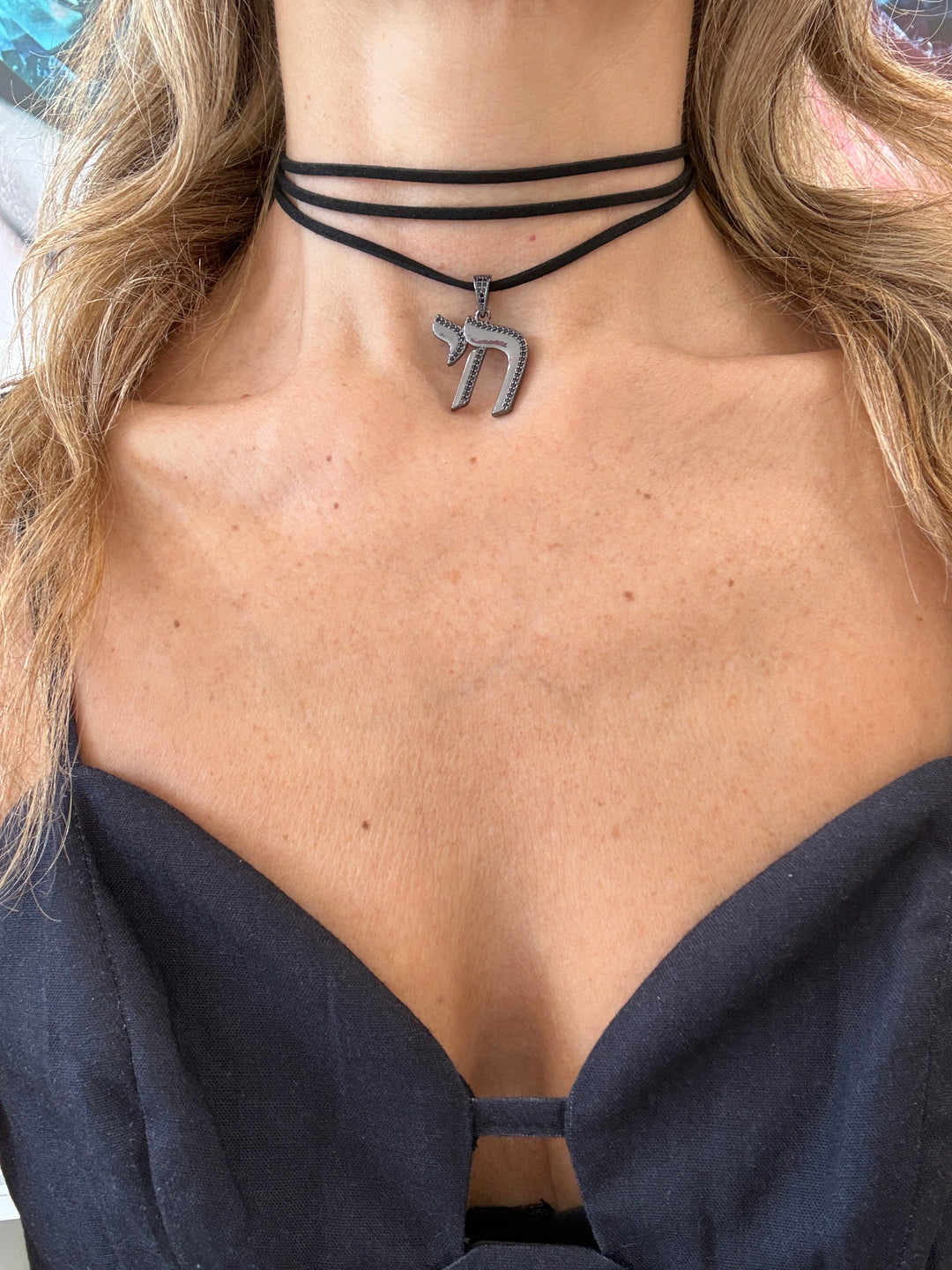 BLACK CHAI SUEDE WRAP CHOKER