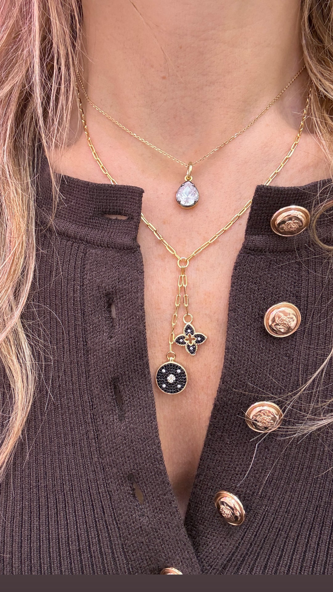 DOUBLE DROP CLOVER LARIAT