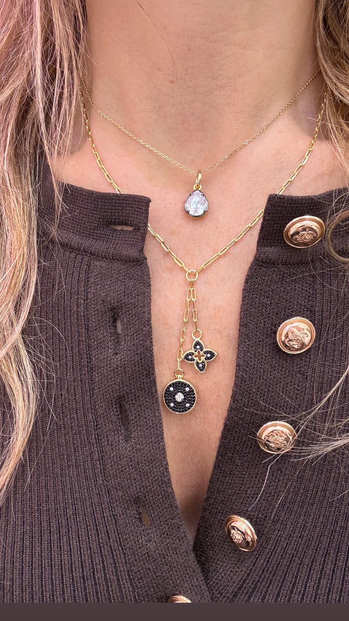DOUBLE DROP CLOVER LARIAT