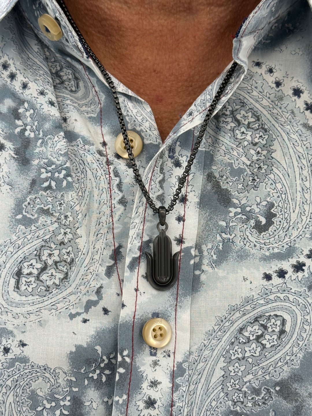 MEN’S HAMSA NECKLACE