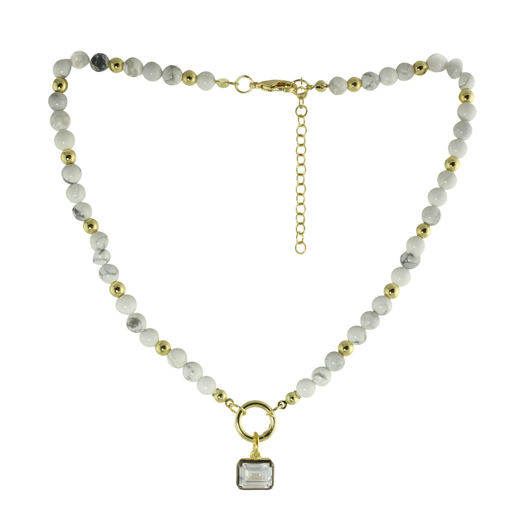 WHITE NECKLACE WITH EMERALD CUT CENTER