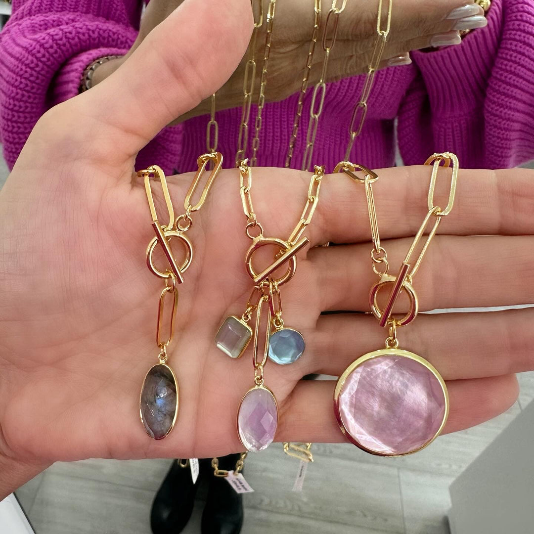 TOGGLE LINK Y NECKLACE WITH OVAL STONE PENDANT