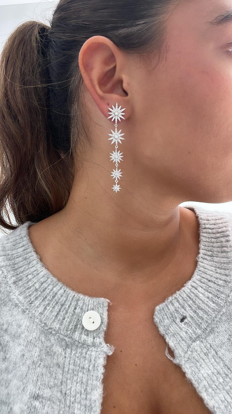 HANGING DIAMOND STARS EARRINGS