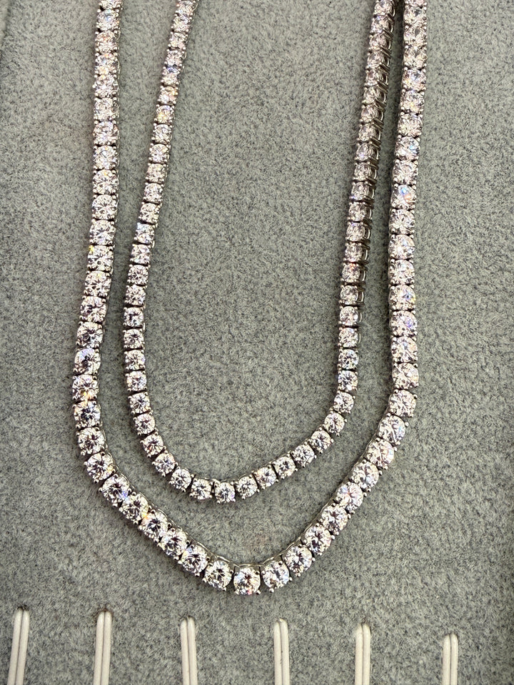 THE CLASSIC TENNIS NECKLACE