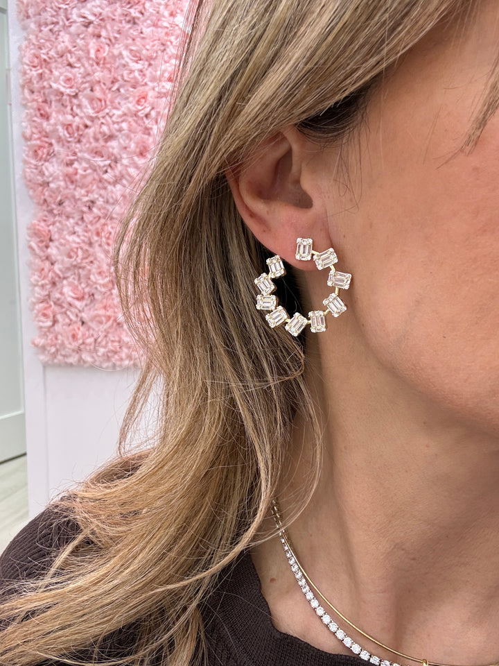 EMERALD CUT OPEN HOOP EARRINGS