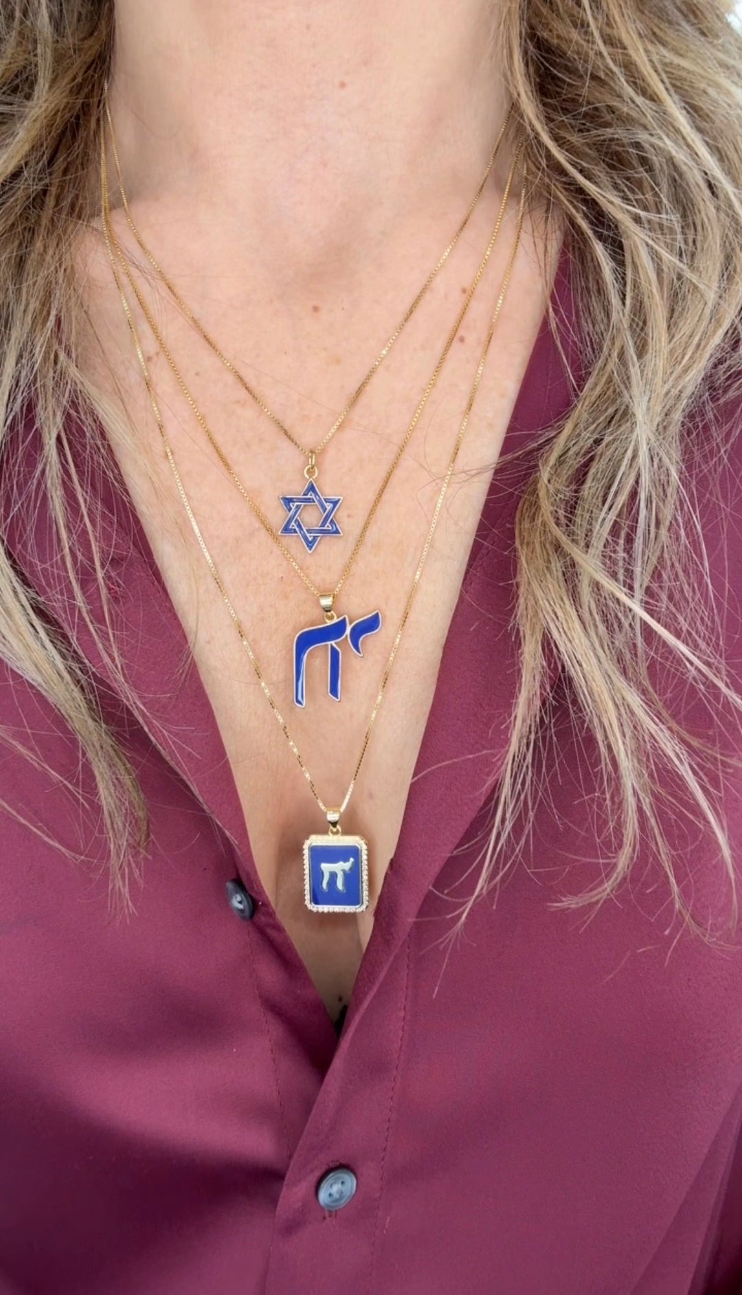 ENAMEL CHAI NECKLACE