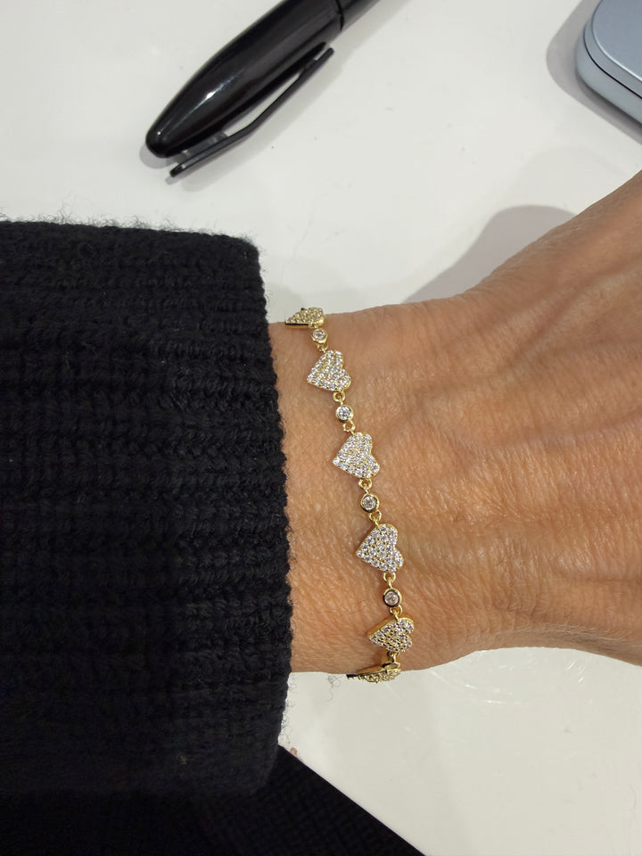 PAVÈ HEARTS BRACELET