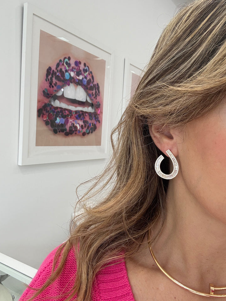 BAGUETTE OPEN HOOP EARRINGS