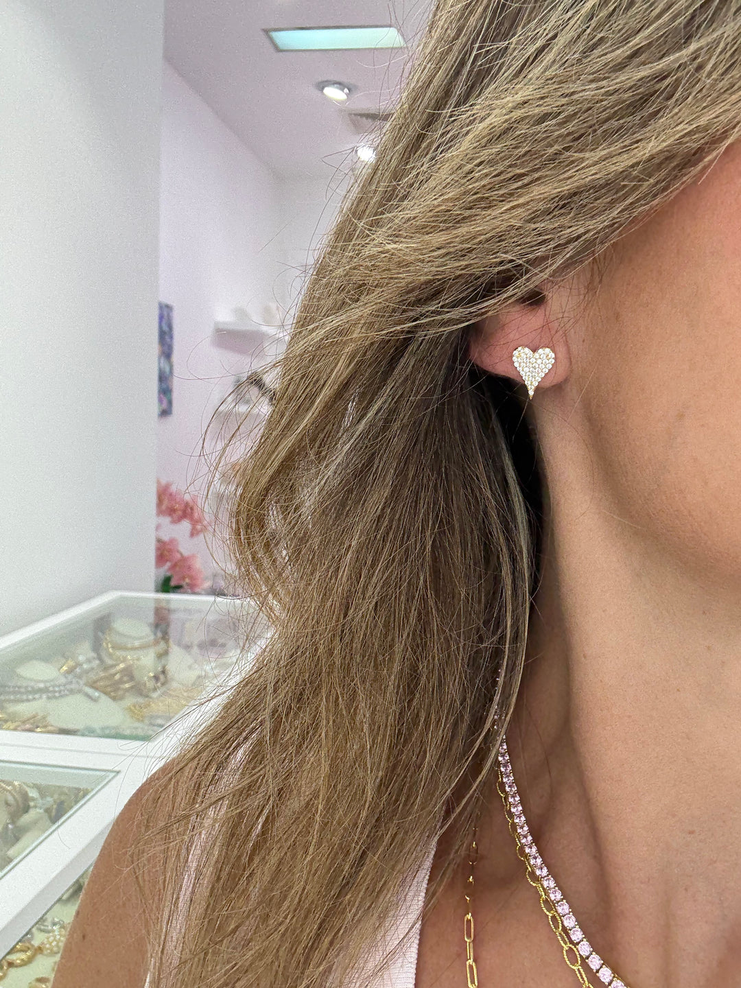 ELONGATED PAVÈ HEART STUD EARRINGS