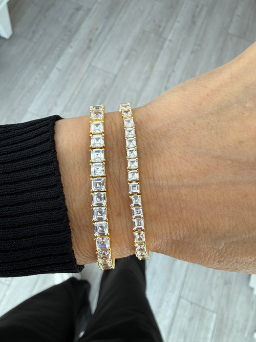 CUSHION CUT TENNIS BRACELET