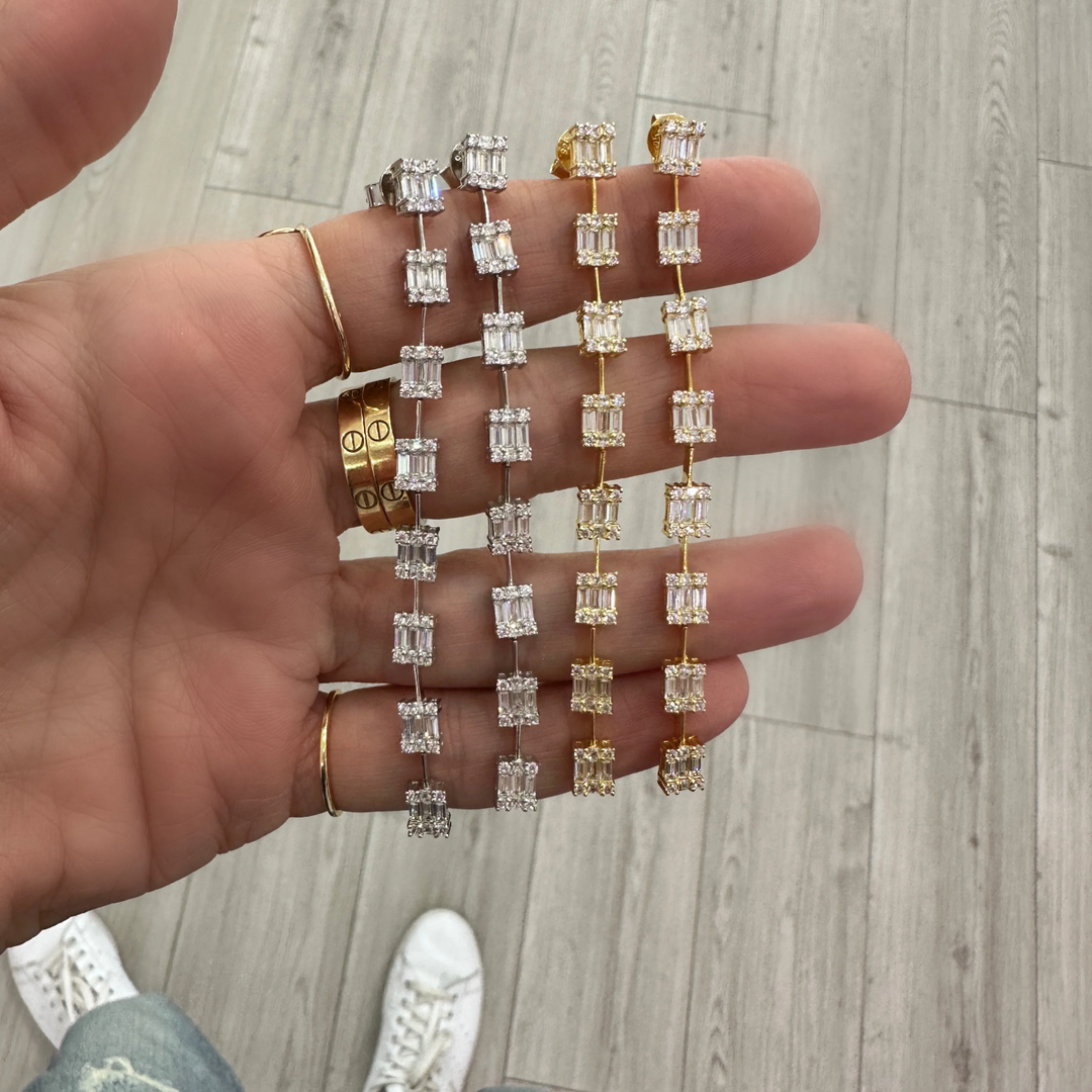 BAGUETTE LINEAR EARRINGS
