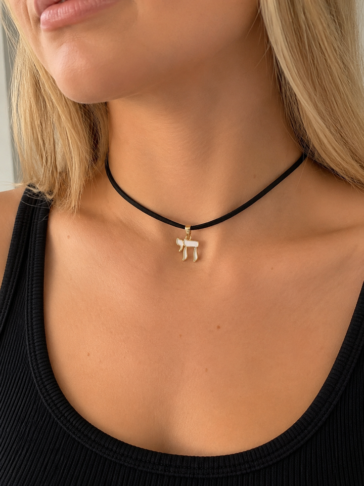 MINI ENAMEL CHAI CORD CHOKER