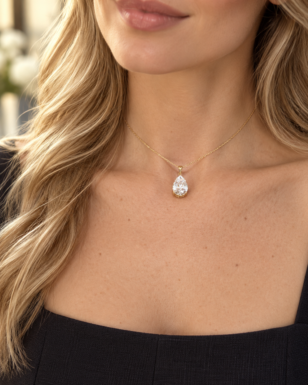 PEAR SOLITAIRE NECKLACE