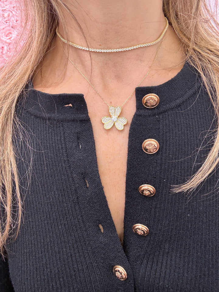 LARGE PAVÈ FLOWER NECKLACE