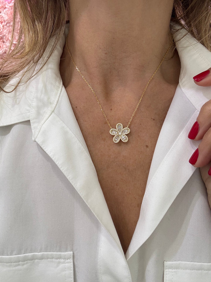 BAGUETTE FLOWER NECKLACE
