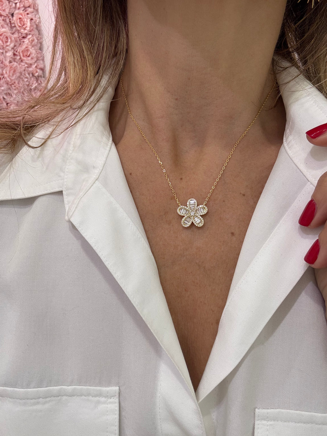 BAGUETTE FLOWER NECKLACE