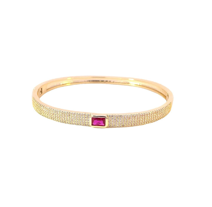 PAVÈ CENTER STONE BANGLE