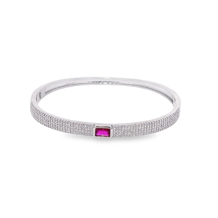 PAVÈ CENTER STONE BANGLE