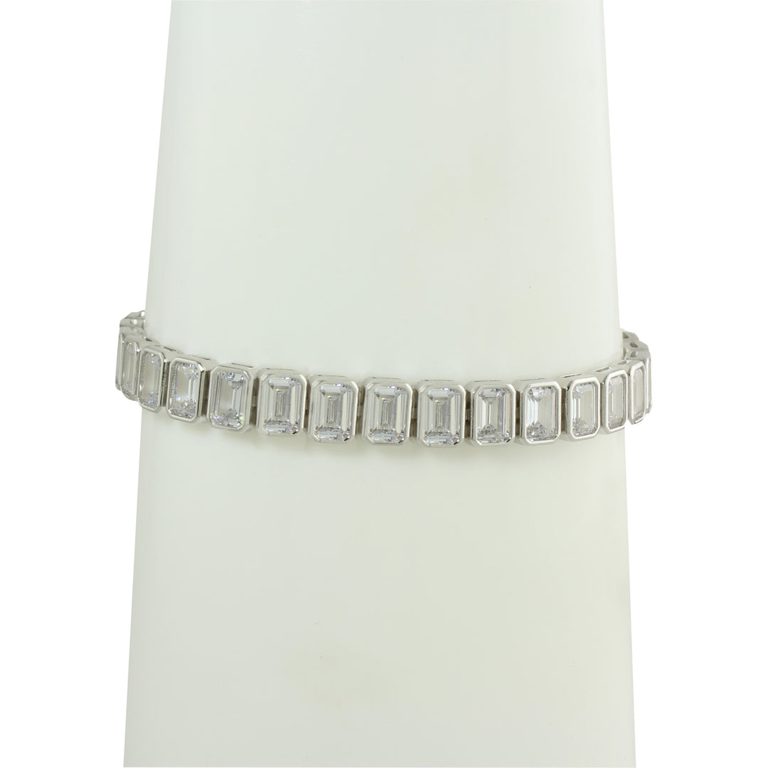 EMERALD CUT BEZEL TENNIS BRACELET