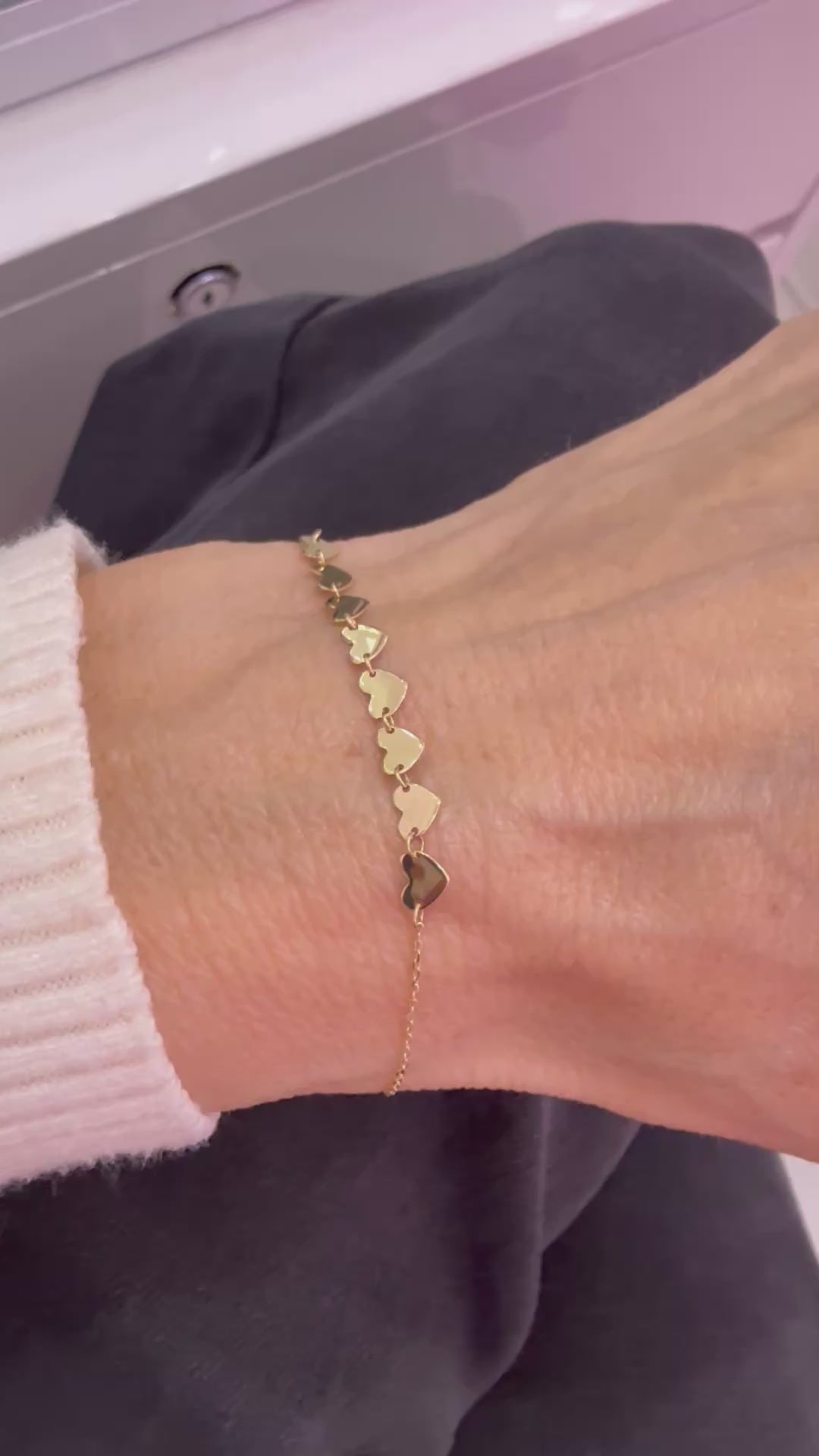 14K GOLD HEARTS BRACELET