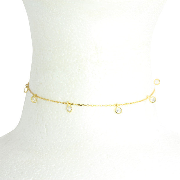 Gold hanging diamonds choker