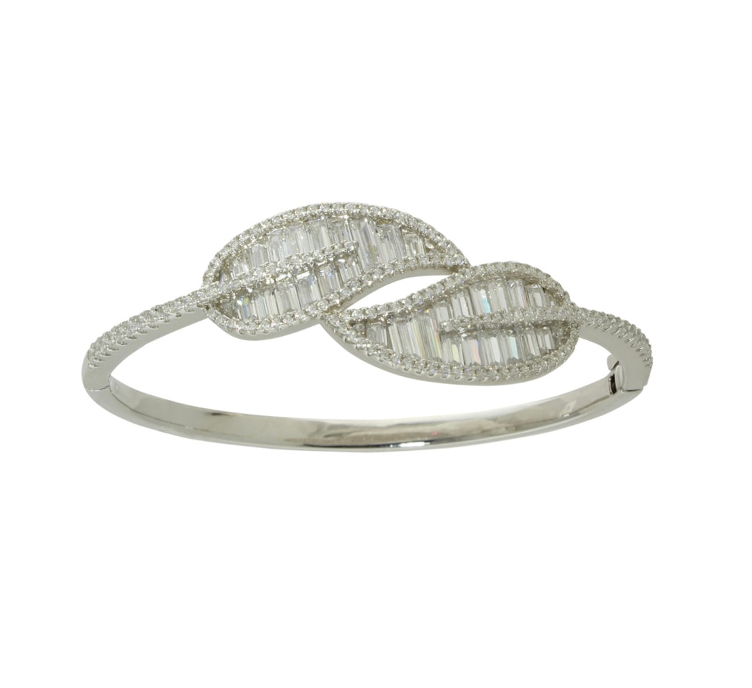Fancy leaf bangle
