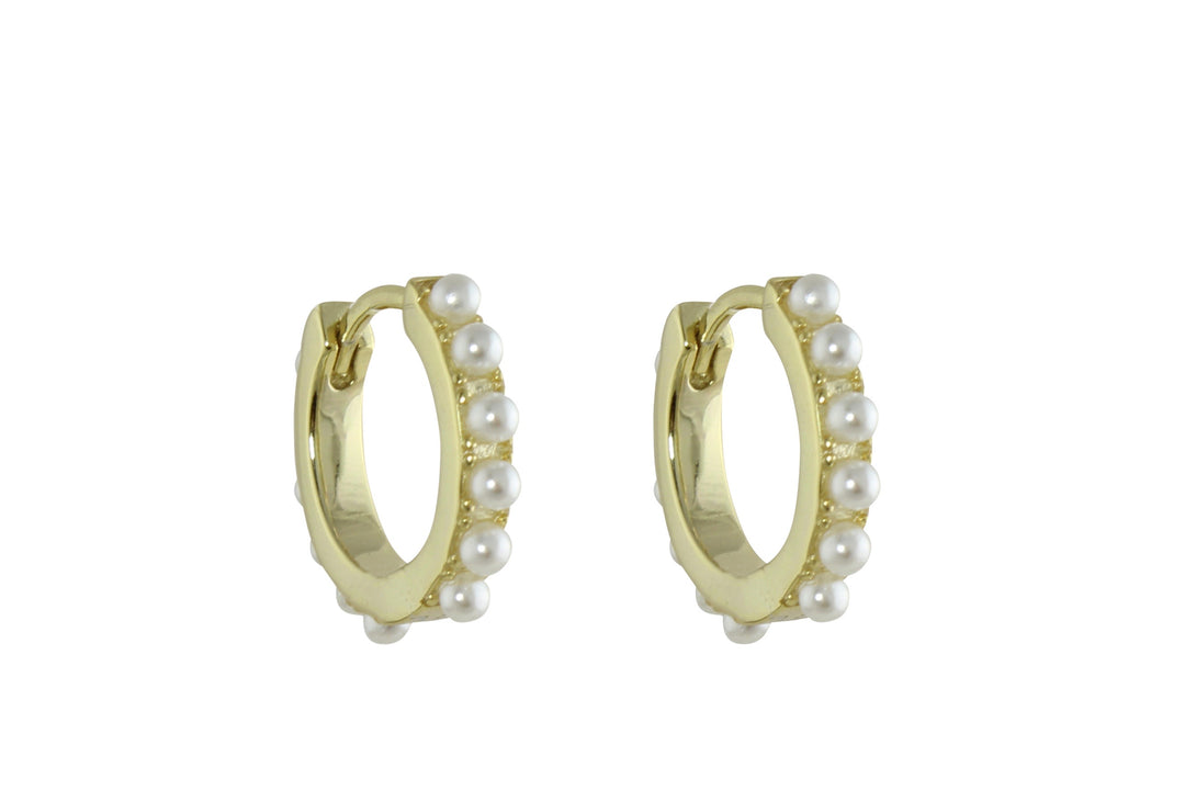 pearl huggie earrings